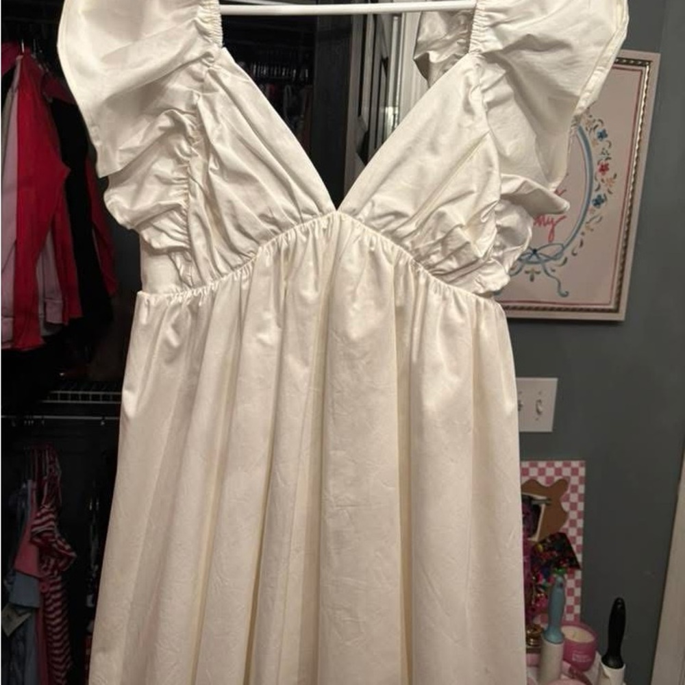 Stylish White Ruffle Sleeve Dress